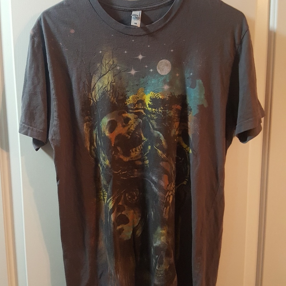 Men's graphic tshirt